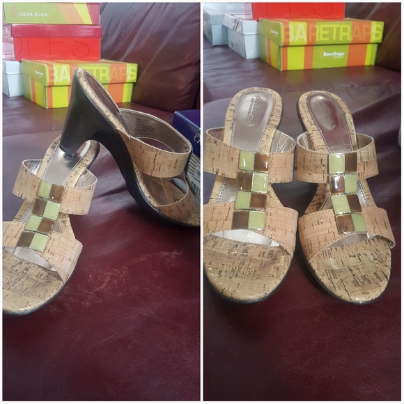 Multiple color shoes - Picture 4 of 7